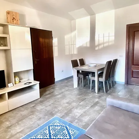 Santarosa Apartment